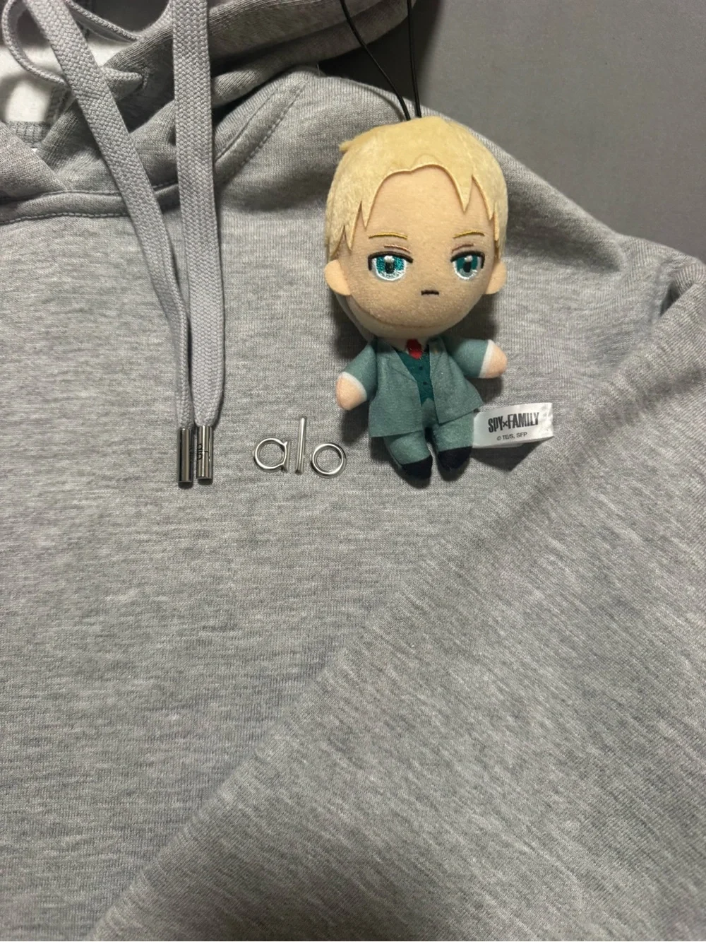 ALO Yoga Heather Grey Pullover Hoodie